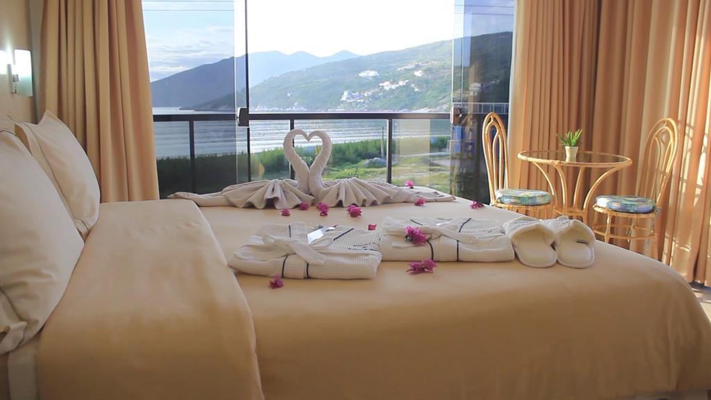 Quarto Duplo ou Twin com Vista Mar
